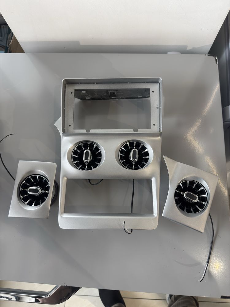Nexia 2 uchun new Mers ramka Teyes Monitor uchun