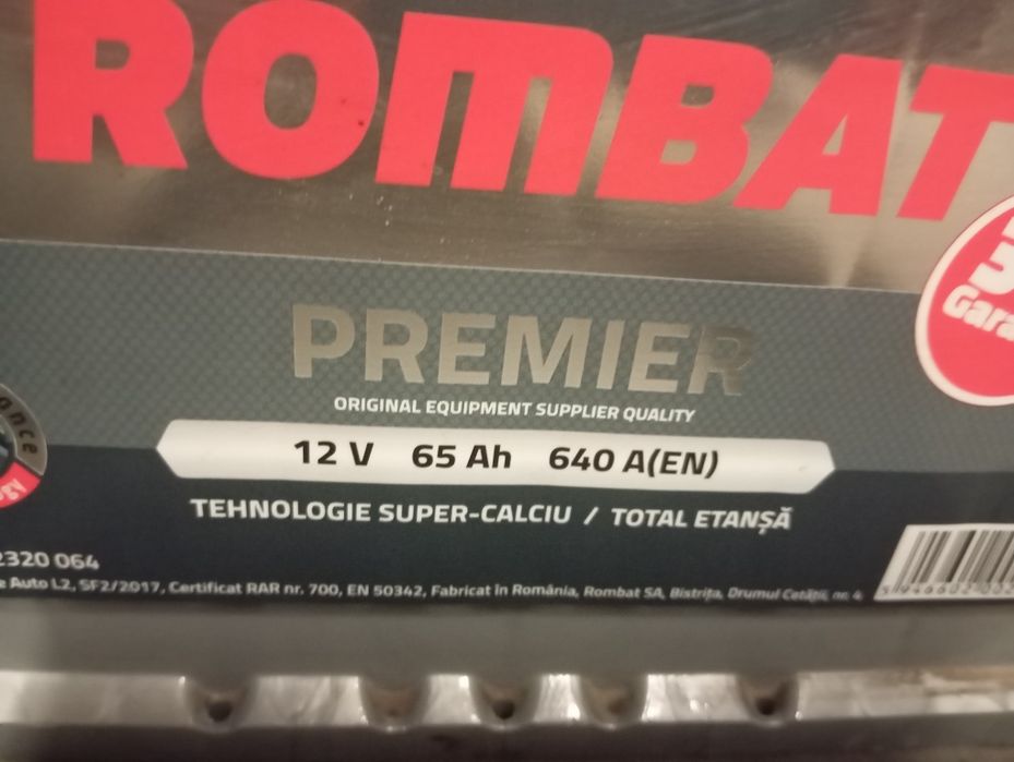 Baterie auto Rombat Premier 65 amperi aproape nouă