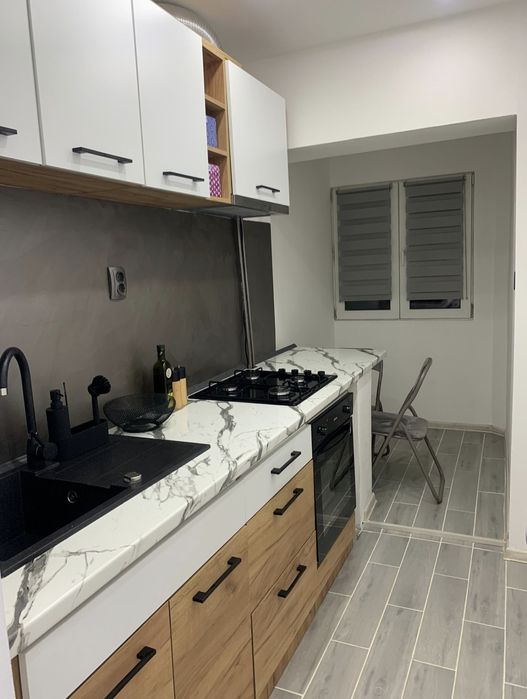 Garsoniera decomandata