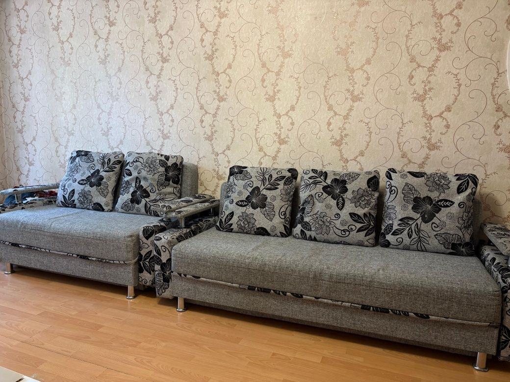 Продам диван с мини диваном