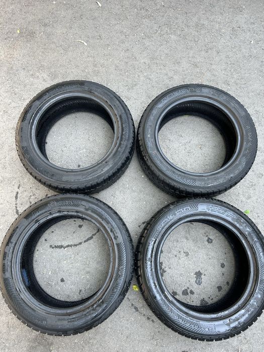 Anvelope/Cauciucuri 205/55 R16 Nokian de iarna
