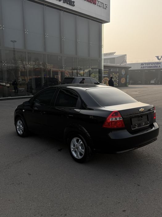 Neksiya 3 Qora Kraskasi Toza