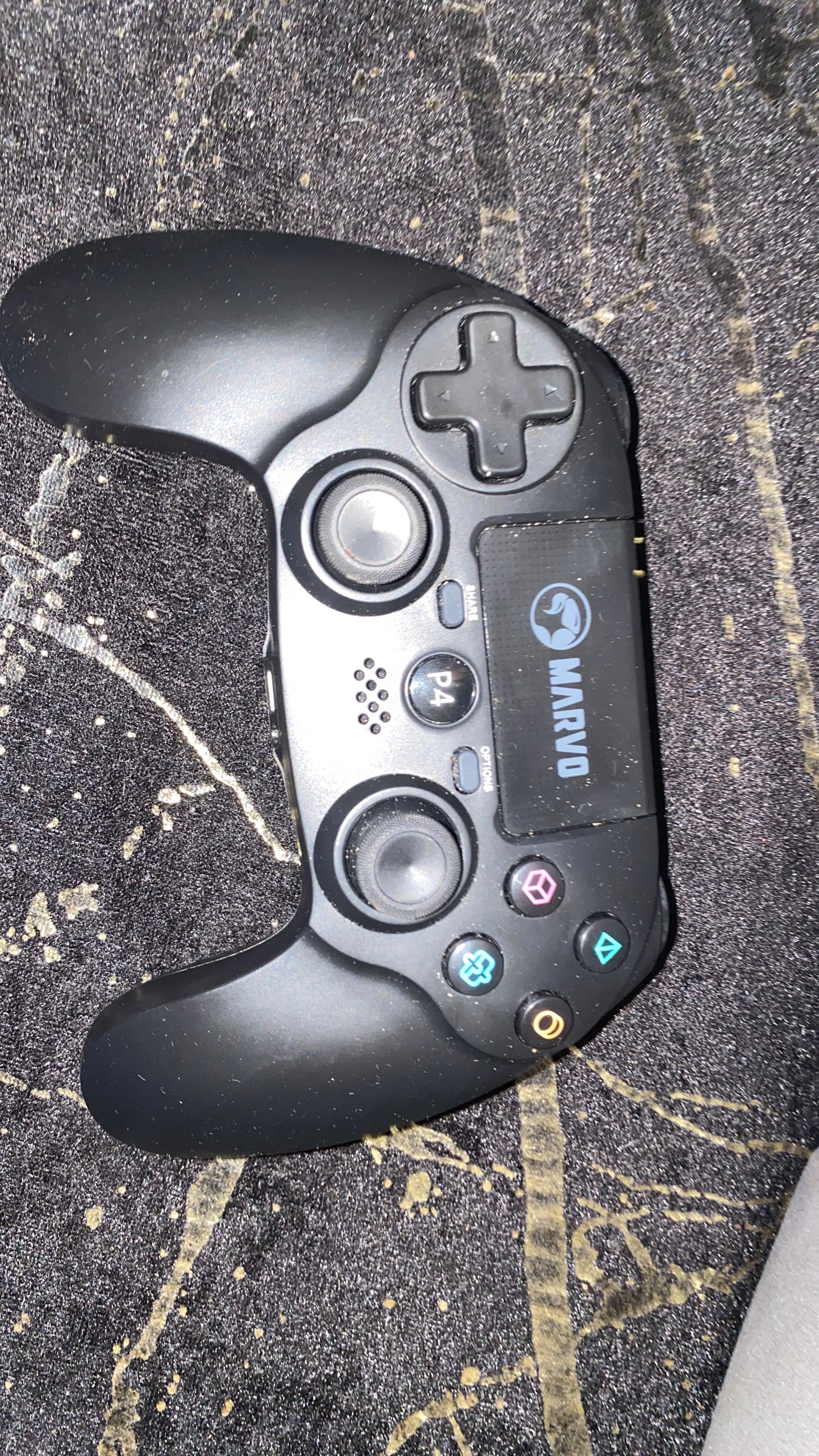 Ps4 slim с игри и джойстици