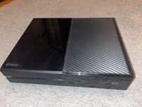 Vand xbox one 512 gb stare buna 2 manete