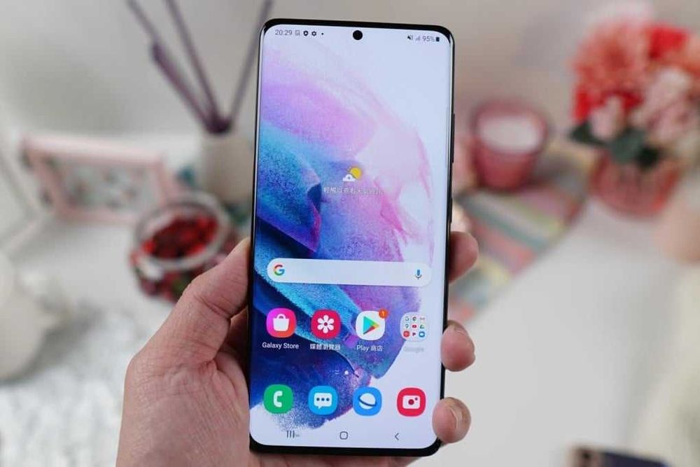 Samsung s21ultra 12/256gb holati ideal