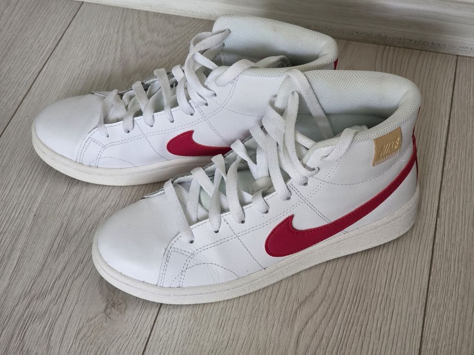 Adidas ghete Nike (EUR 38,5), pantofi sport mid high din piele court r