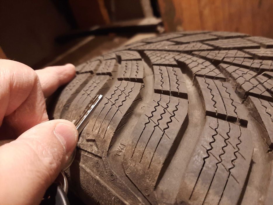 Комплект зимни гуми CONTINENTAL WinterContact TS 870 205/55 R16 91H