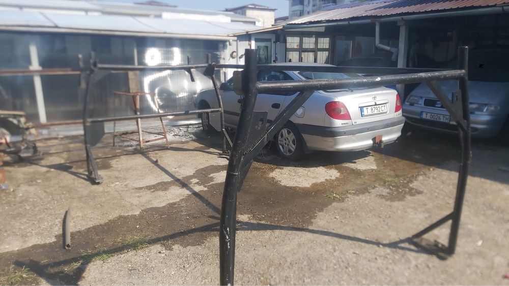 Toyota Avensis piese 2000/2004