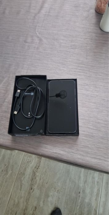 Samsung Galaxy S24+ телефона е чисто нов дори не е пускан