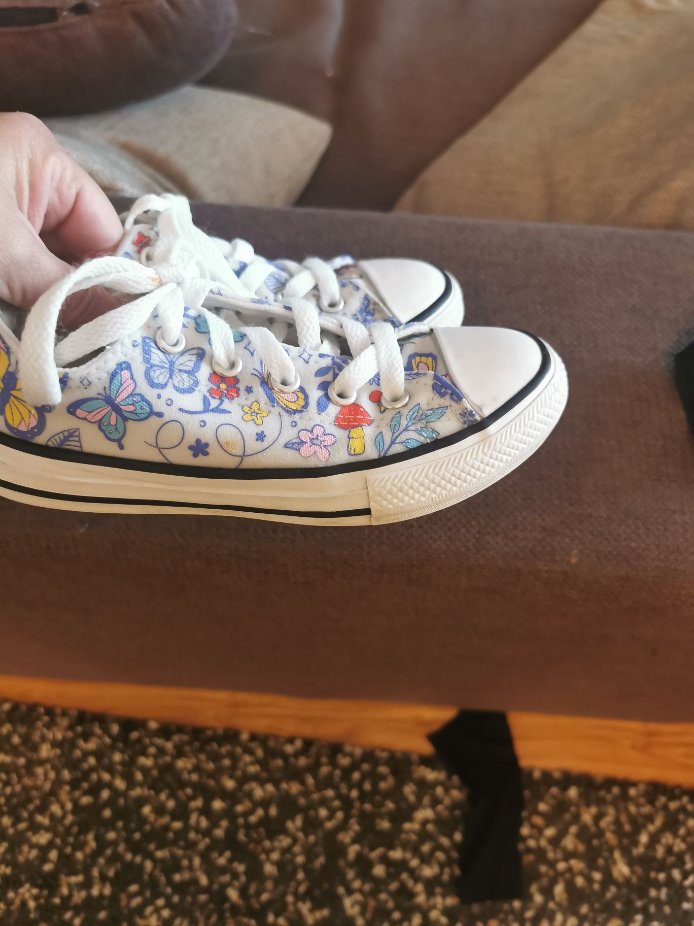 Afidasi converse 28, 5 29 Set mar 29 Pantofi zara 29 sau clarks 29, 5