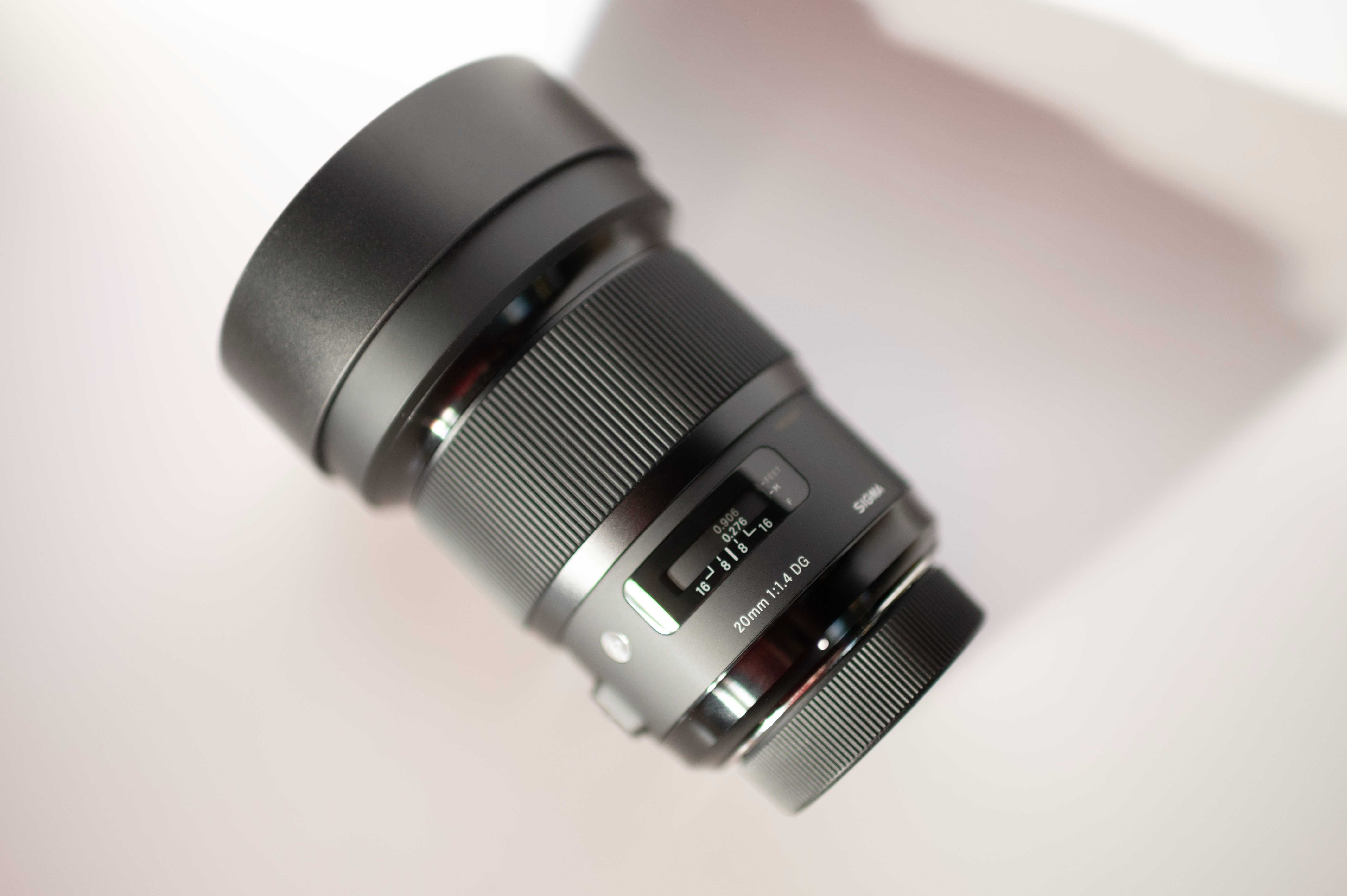 Sigma 20mm f/1.4 - montura Nikon F - NOU