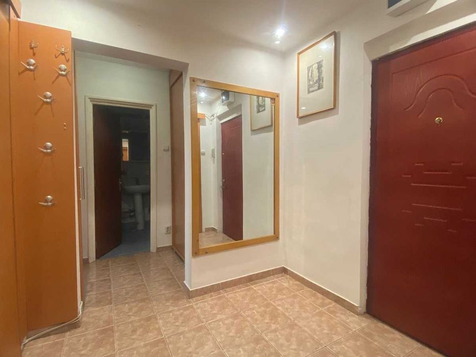 Inchiriez apartament 2 camere Pajura
