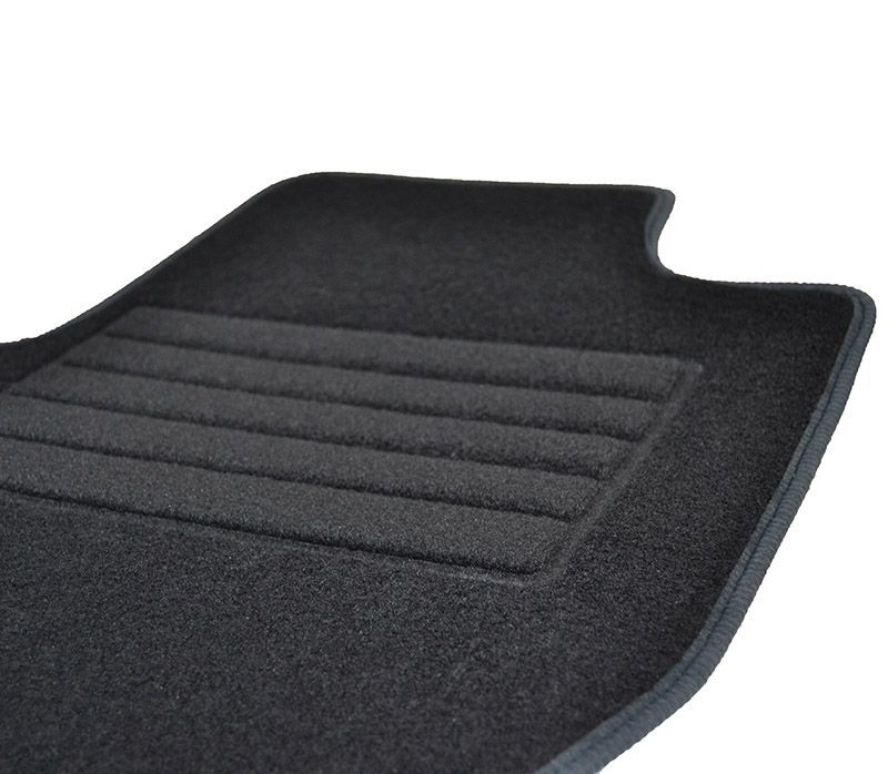 Covorase mocheta Peugeot 307 3usi 6/2001-8/2007 5 usi 6/2001-08/2008 si SW/Combi 6/2001-08/2008 Negru, set de 4 bucati