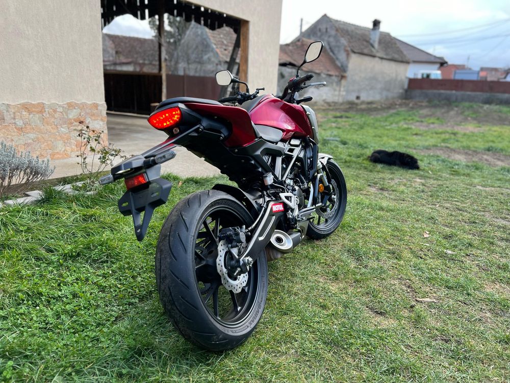 Honda CB125R ABS