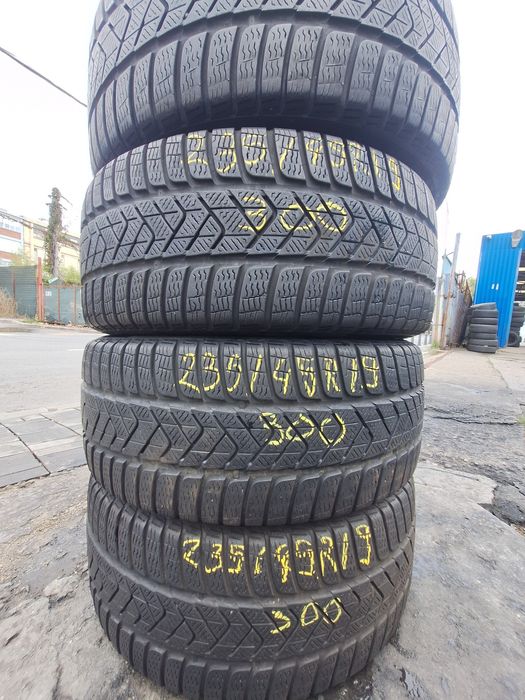 4 anvelope iarna 235/45r19 Pirelli rft runflat Montaj Gratuit
