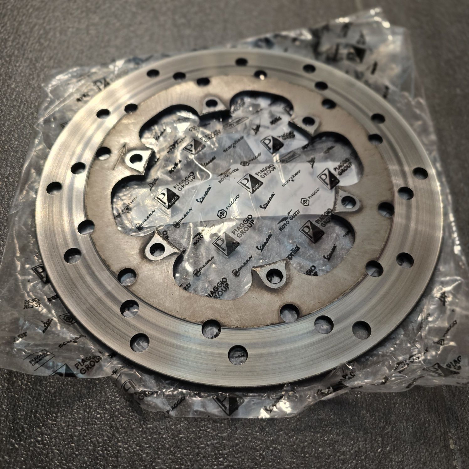 Vespa PIAGGIO Веспа Belt Ремък Variator Вариатор Disc Диск