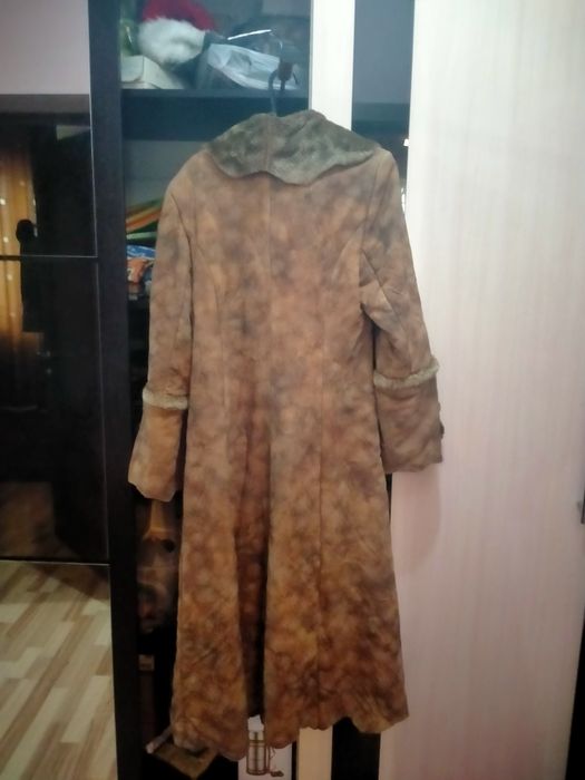 Продам срочно дубленку женскую