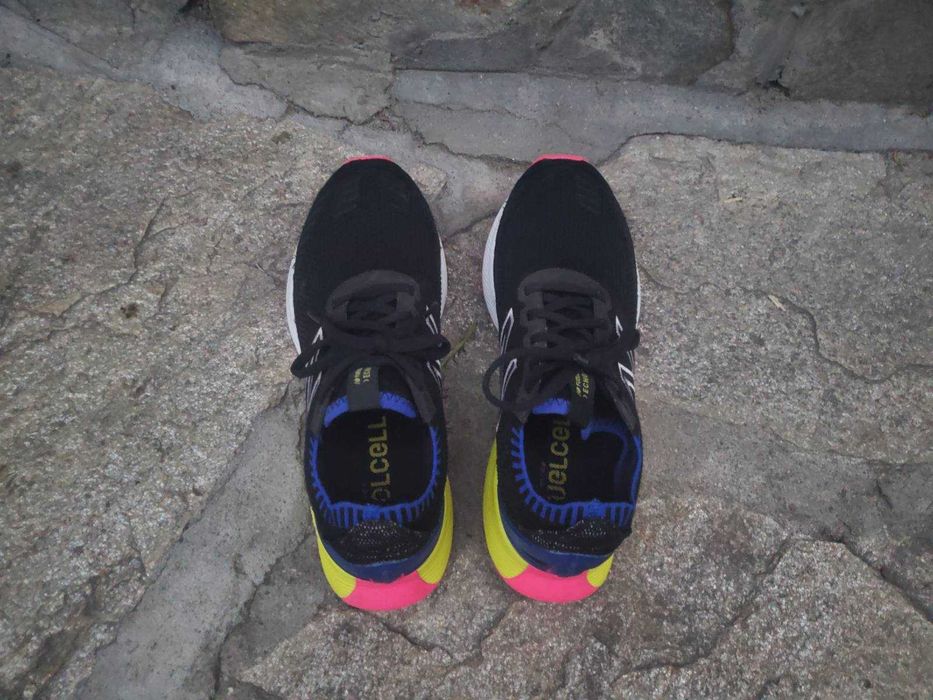 New Balance маратонки – почти нови!