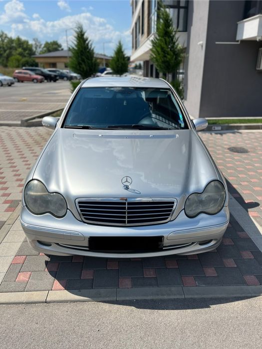 Mercedes-Benz C 200