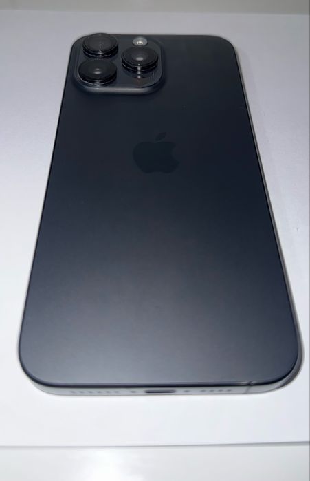 Iphone 15 Pro Max, 256 gb, Black Titanium - IMPECABIL