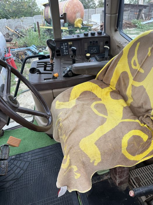 Vand tractor JOHN DEERE 6310