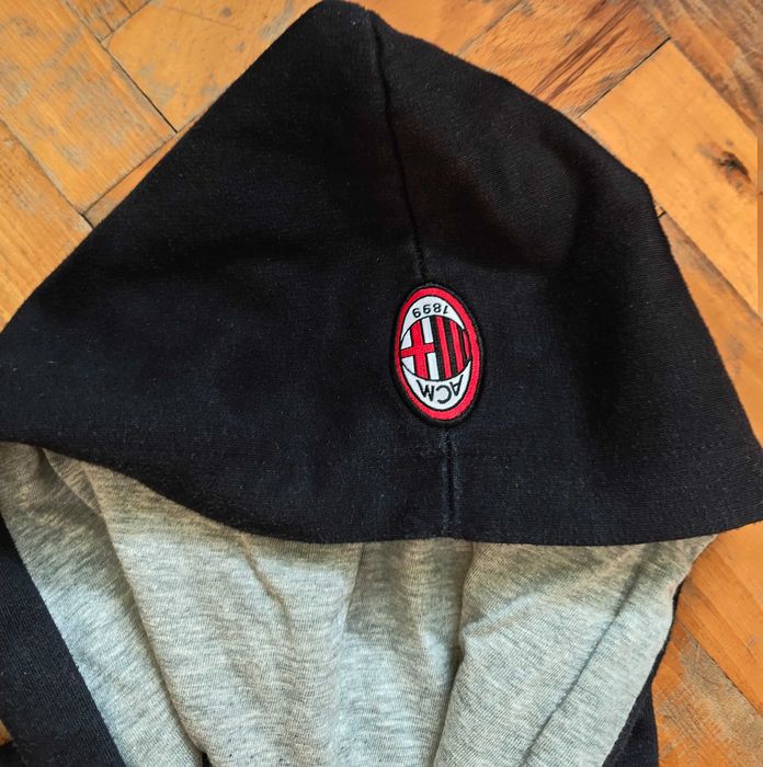 Оригинален суичер AC Milan – лимитирана серия от Италия