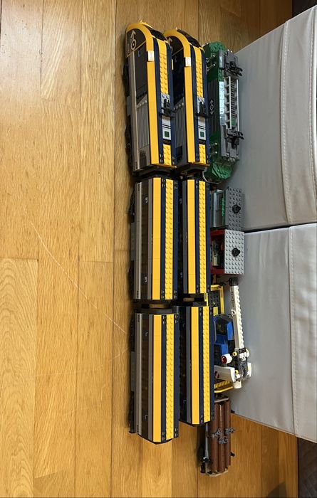 3 Seturi de trenuri Lego