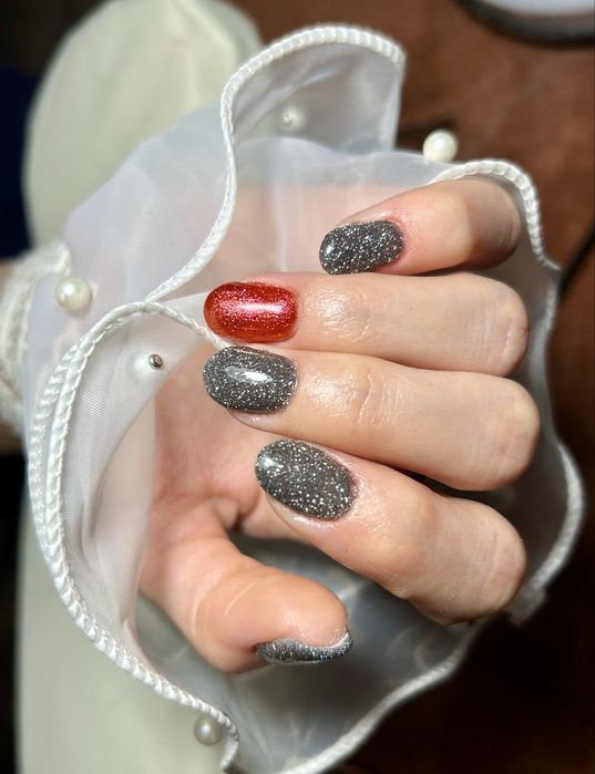 Unghii cu gel , 50 lei