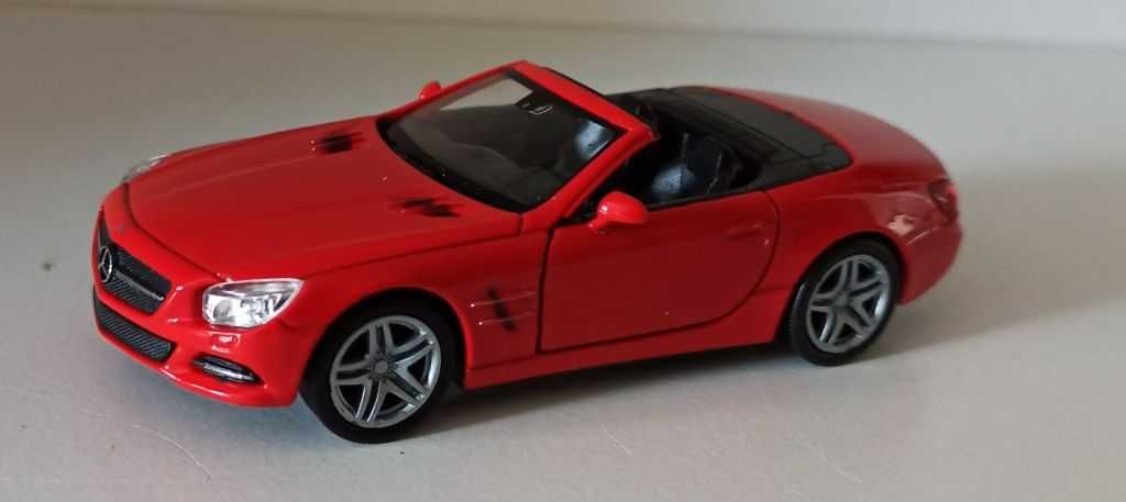 Macheta Mercedes-Benz SL 500 R231 2012 rosu - Welly 1/36