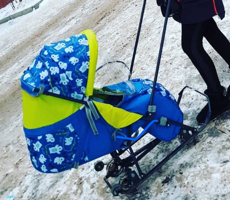 Продам коляску - санки