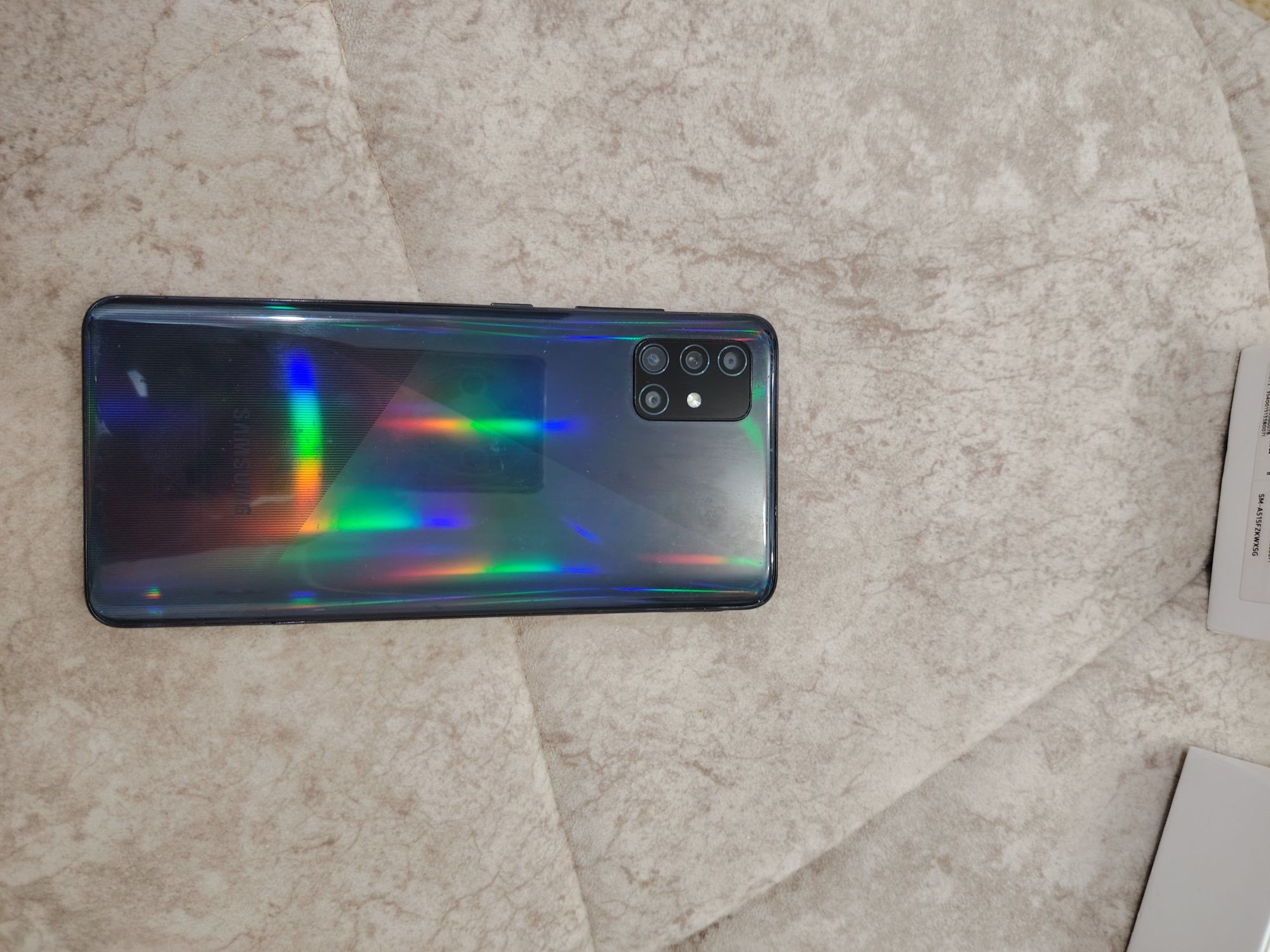 Телефон Samsung A51