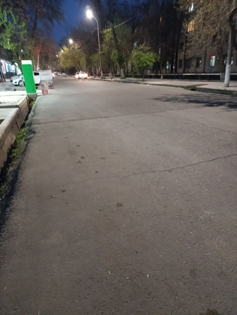 Dom sotiladi 1 etaj Narxi kelishladi Yashnobod tumani Duboviy yul yuzd