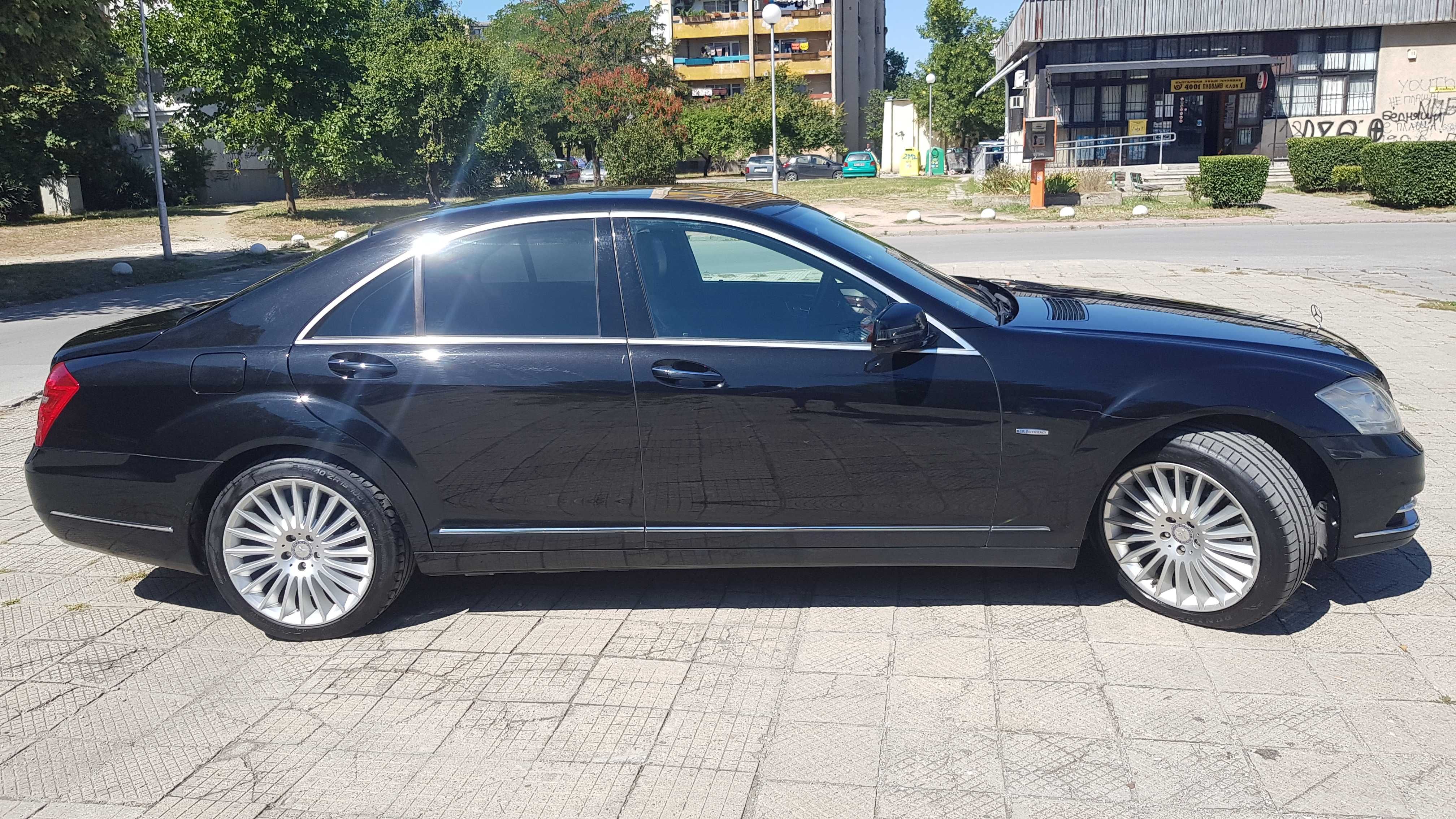 Мерцедес S320, 4x4,всички екстри,2010 г.235 к.с.