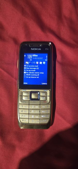 Nokia E51 petru colectionari