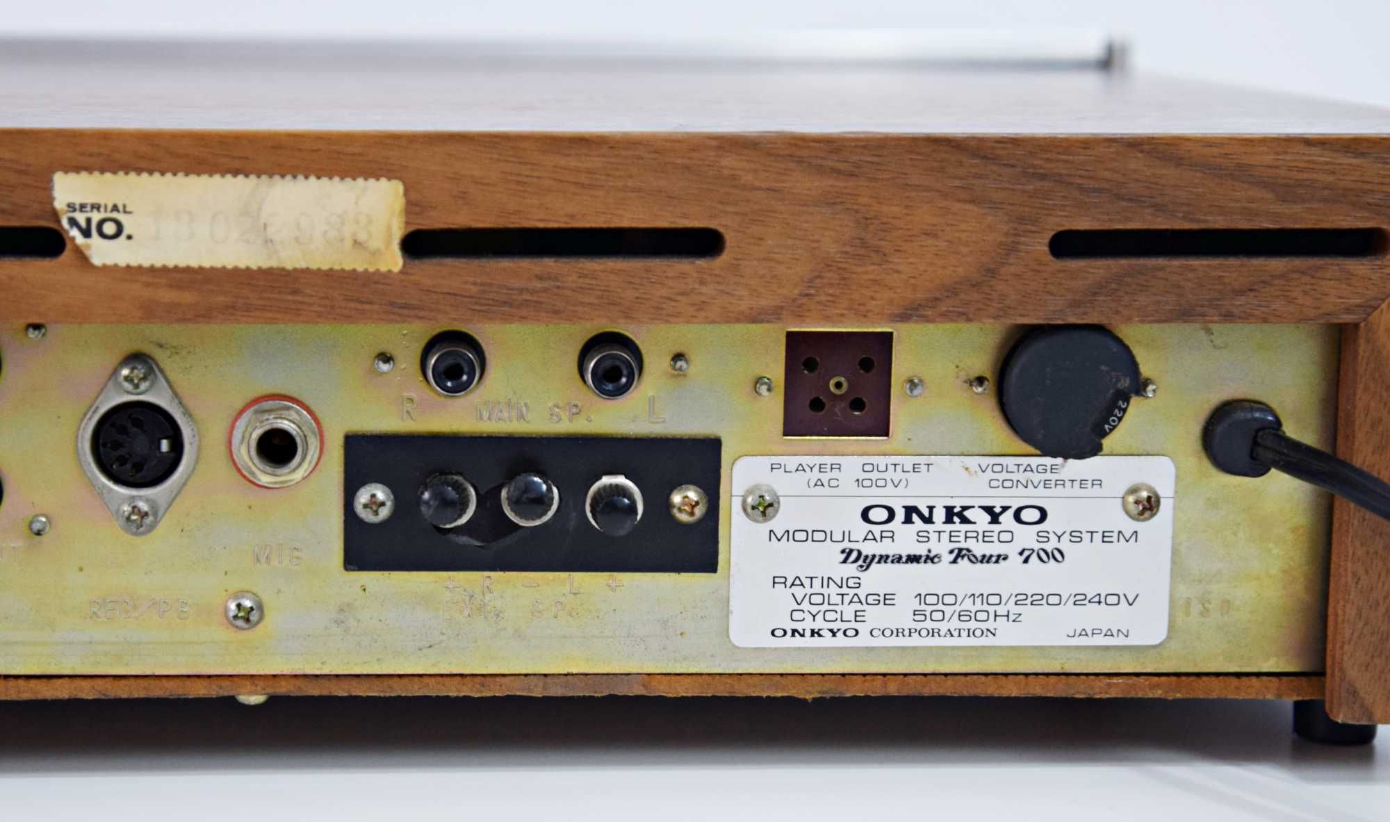 Amplituner Onkyo Dynamic Four 700, amplificator