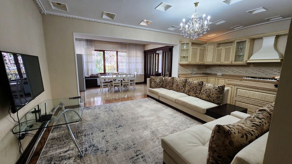 Элитная 4-комнатная квартира, 250 м², метро Ойбек — «Габус»
