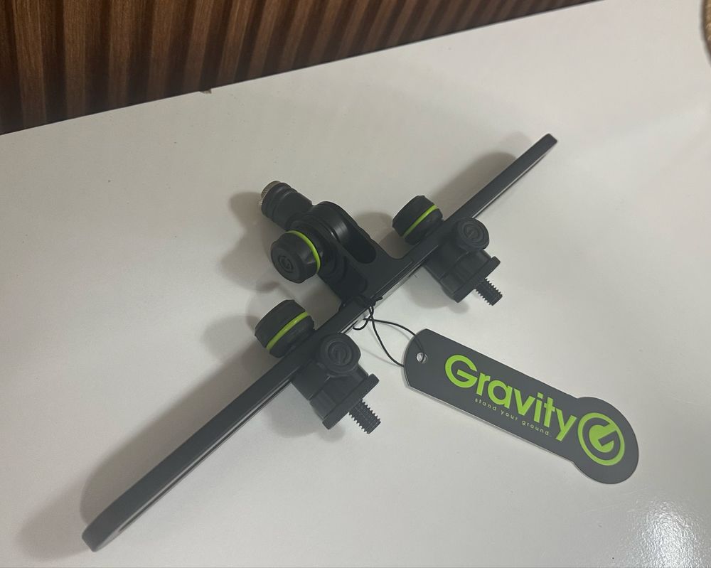 GRAVITY MS STB 01 PRO Стойка за два микрофона.