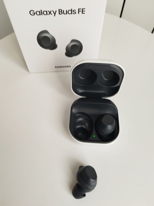 Слушалки Samsung Galaxy Buds FE