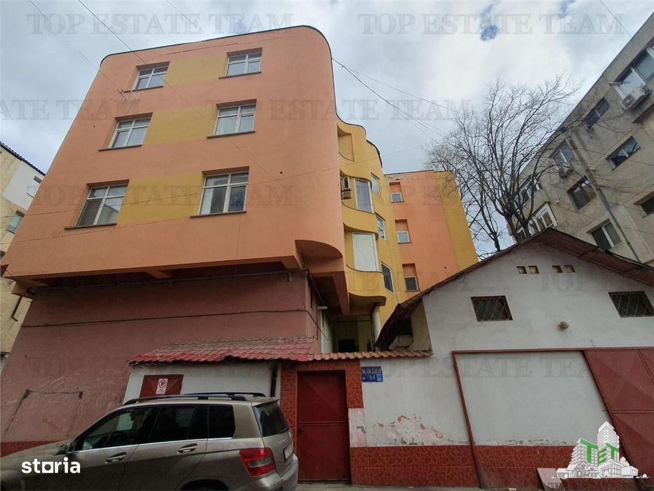 Spatiu Ultracentral 37 birouri in curs de apartamentare Constanta
