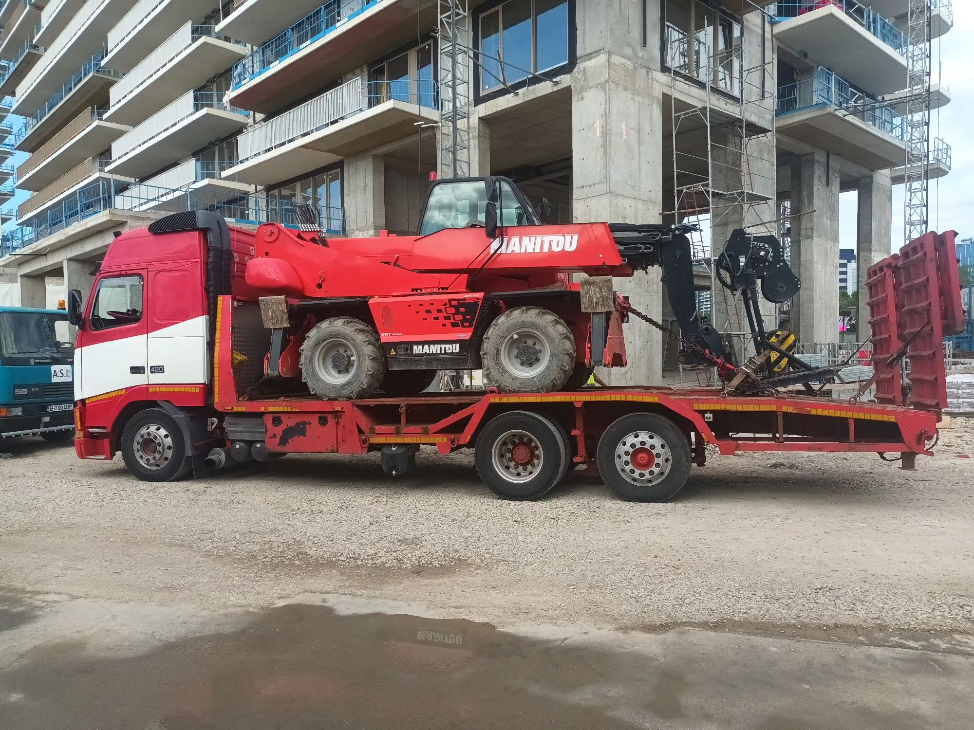 Transport utilaje,,buldoexcavatoare,tractoare...14t util