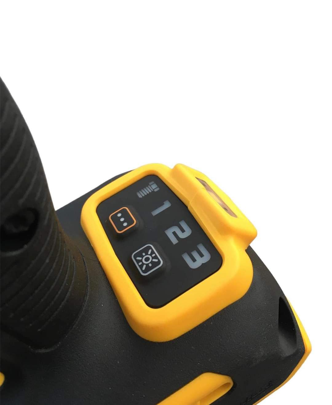 Гайковерт DeWALT DCF900N/18V, 1898Nm