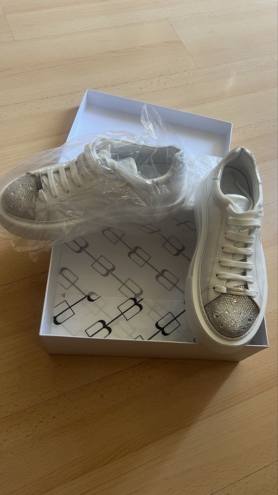 NEW Baldinini women shoes