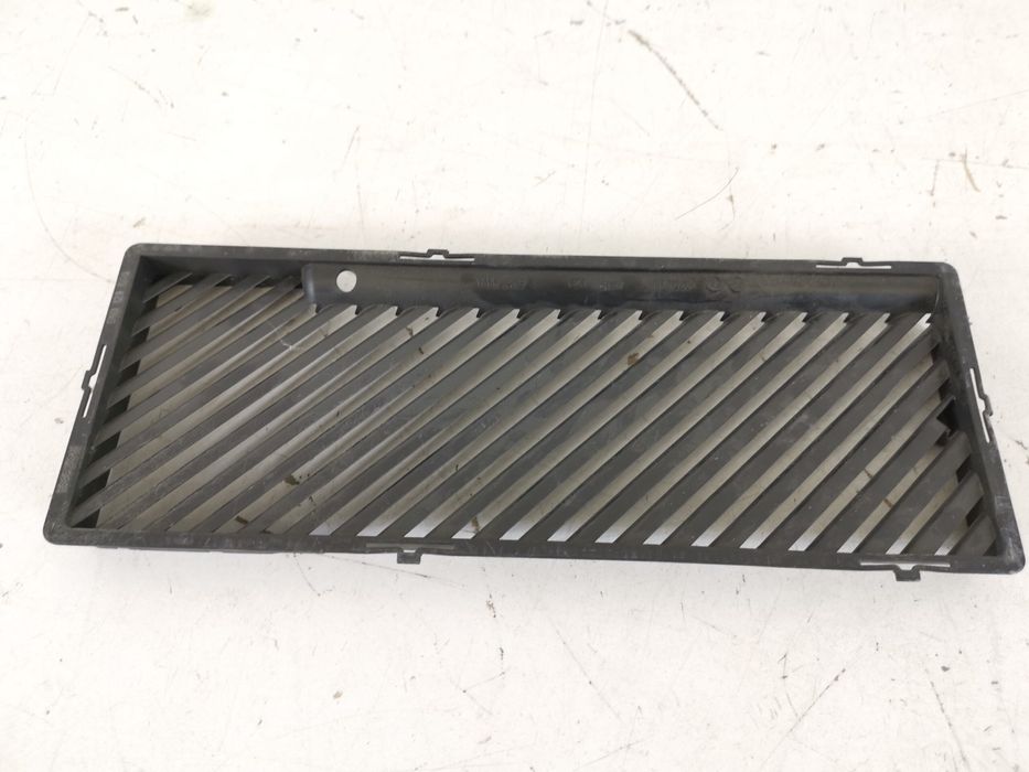 Ауди Q3 / Audi Q3 [ - ] Оригинален въздушен филтърен панел за двигател