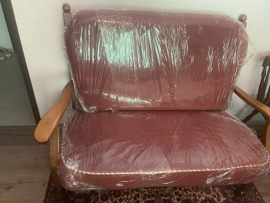 Двуместно канапе от масив