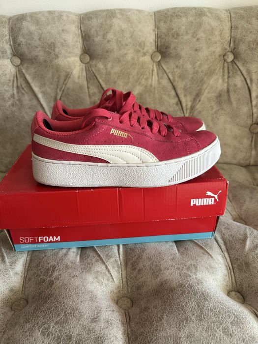 Adidasi Puma din piele naturala pentru dama