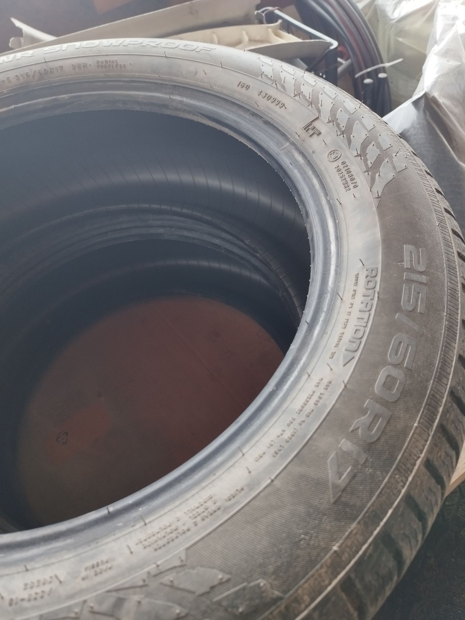 Зимни гуми нокиан nokian 215 60 17