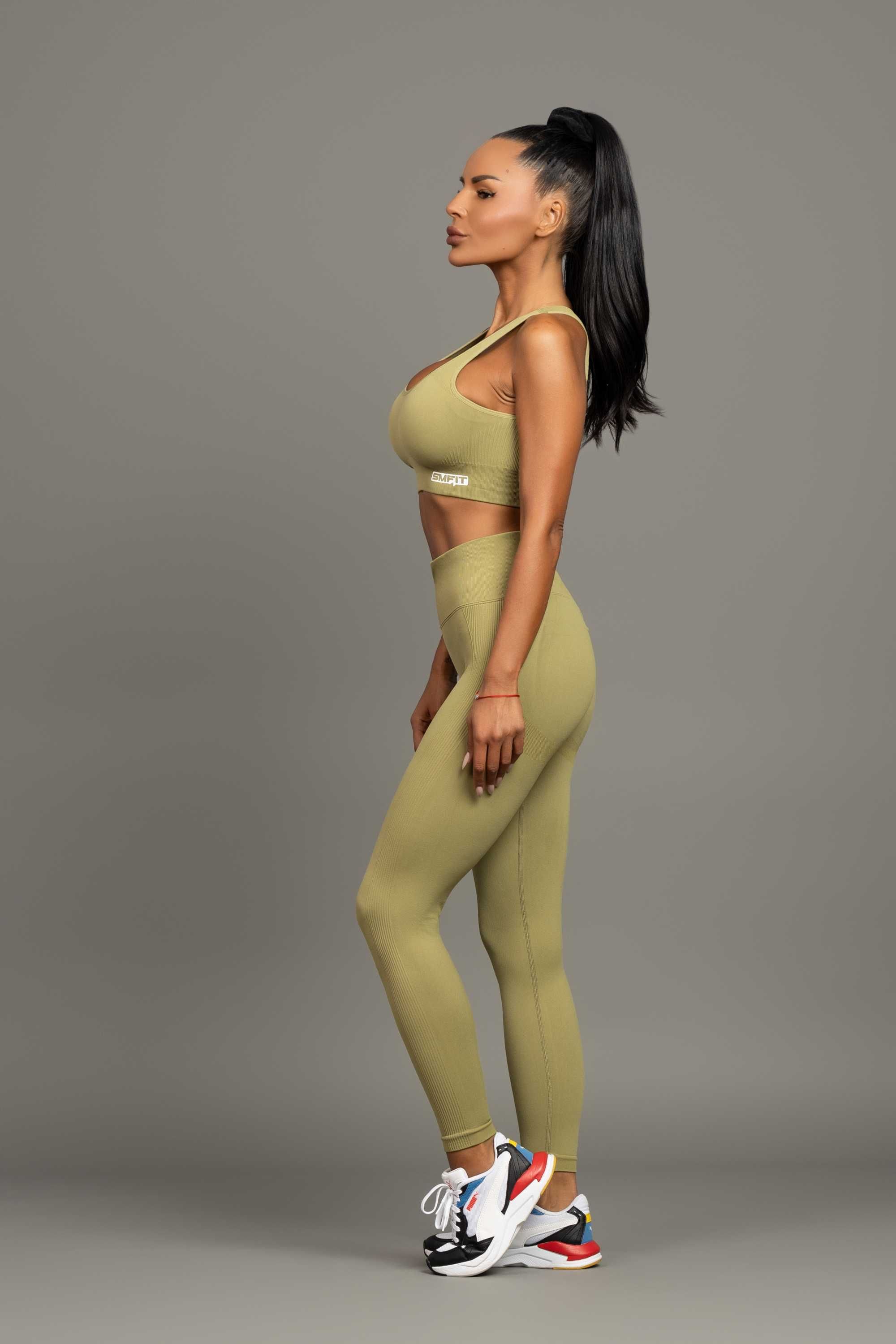 Клин Scrunch Bum Зелен или Розов (Пепел от Рози), размери: S, M, L, XL