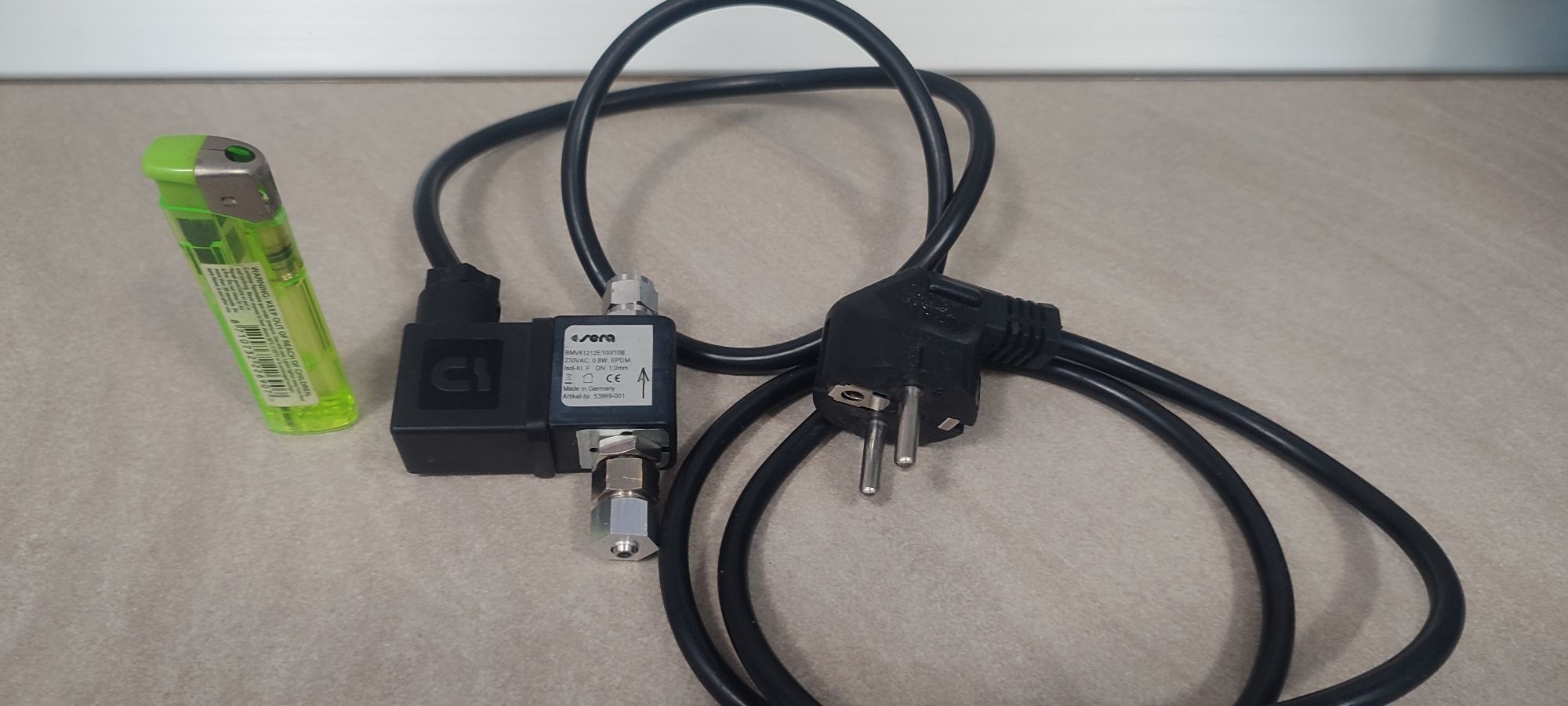 Valva solenoid ,sera, pentru CO2  150 lei