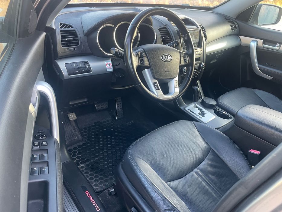 Kia Sorento 2.2CRDI 197 кс., 2011г., 4x4 автоматик, кожа, ел. седалки