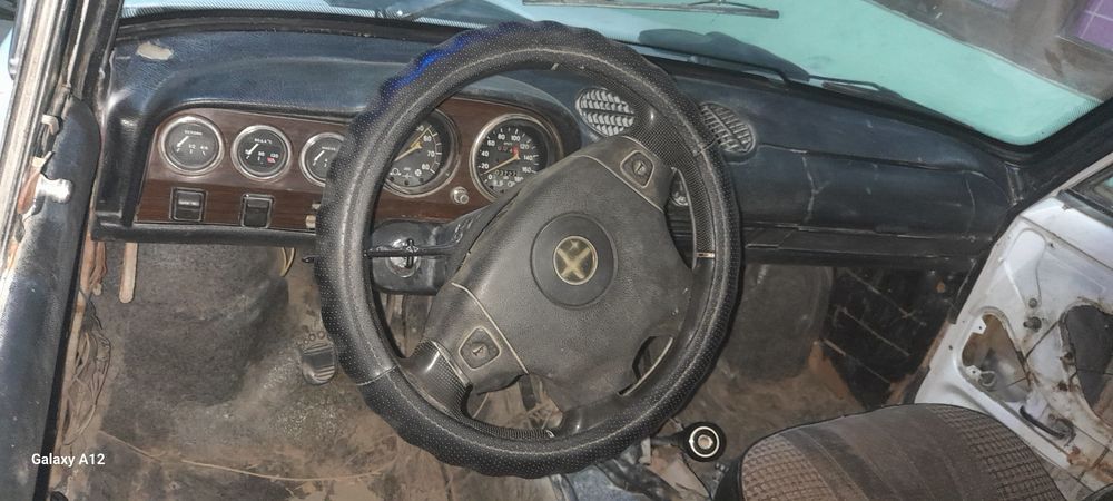 Vaz21 06 sotiladi